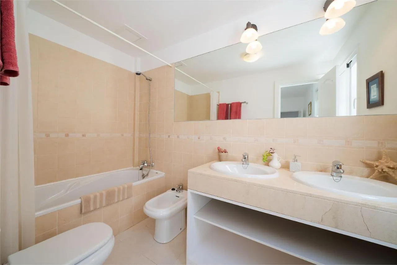 Living El Charco, Piso Individual Apartment Arrecife  Spain